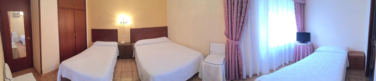 Hotel Restaurante Derby Карбаллино Экстерьер фото